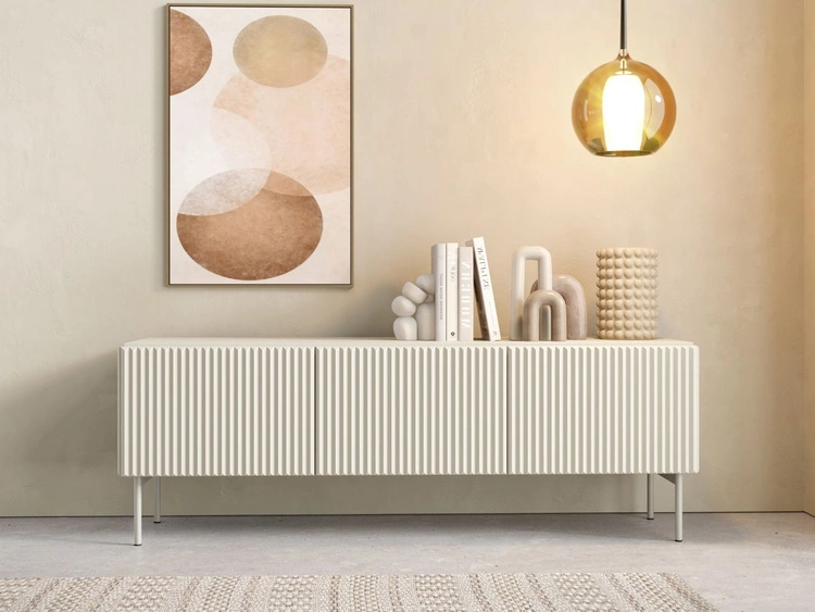 Szafka RTV z trzema drzwiami Qualita Kaszmirowa