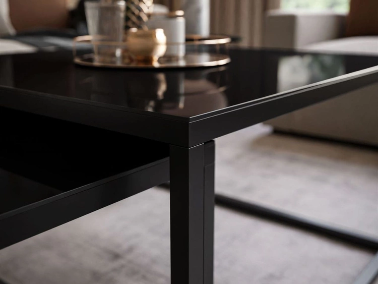 Stolik kawowy na czarnym stelażu z szklanym blatem Asumi Czarny 39x45