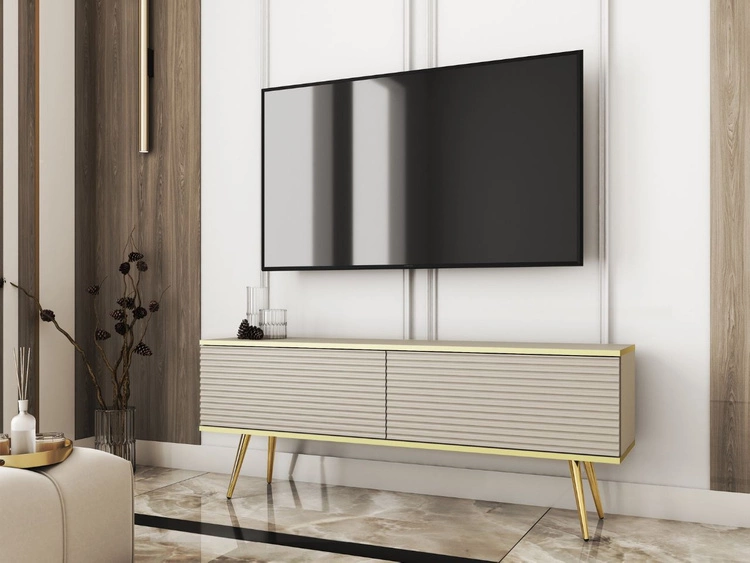 Szafka pod telewizor z drzwiczkami 135 cm z ryflowanym frontem Diolo Beżowa na złotych nogach
