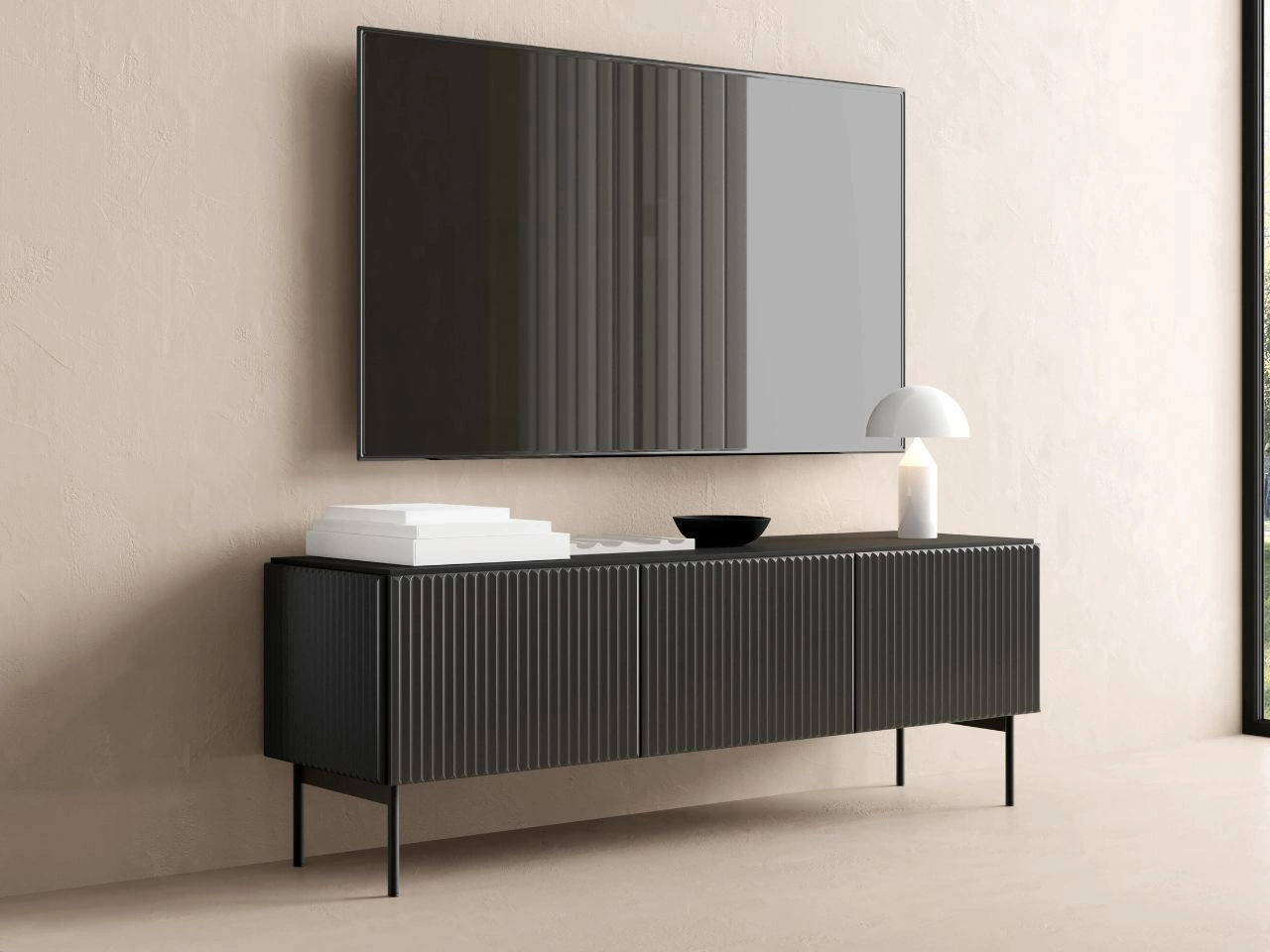 Szafka RTV z trzema drzwiami Qualita Czarna