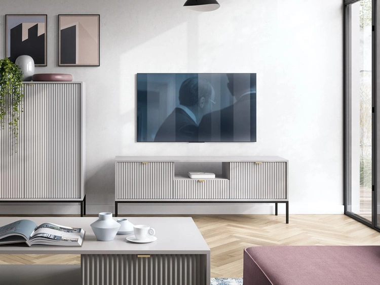 Szafka pod telewizor z szufladami i drzwiczkami Amber szara na czarnych nogach