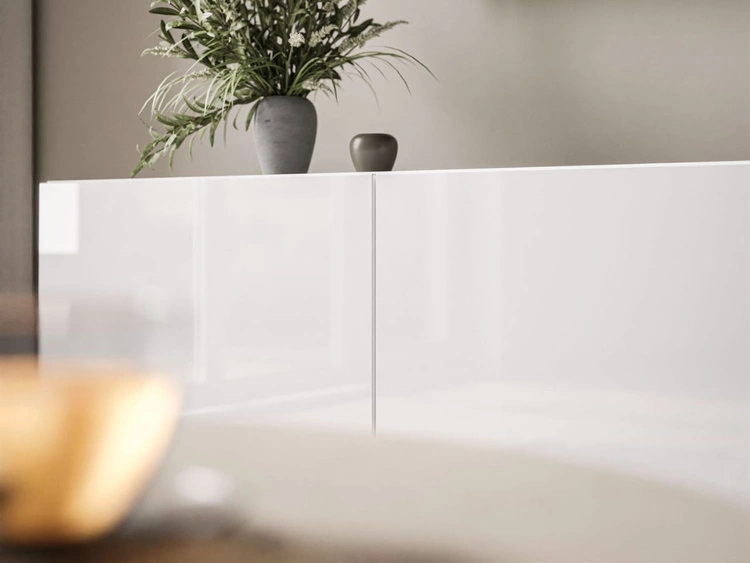 Szafka RTV pod telewizor z drzwiczkami na srebrny nóżkach 200 cm Nodoo Biały połysk