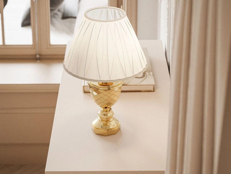 Komoda z szufladami i oświetleniem LED na złotych nogach Nuveo Kaszmir