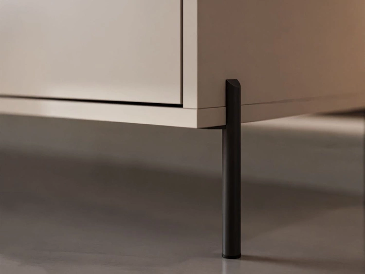 Szafka RTV glamour pod telewizor z drzwiczkami na czarnych nogach Vivance Kaszmir połysk