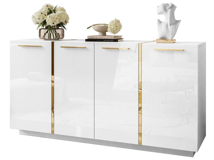Czterodrzwiowa komoda 158 cm w stylu glamour ze złotymi uchwytami Lunelie biały połysk