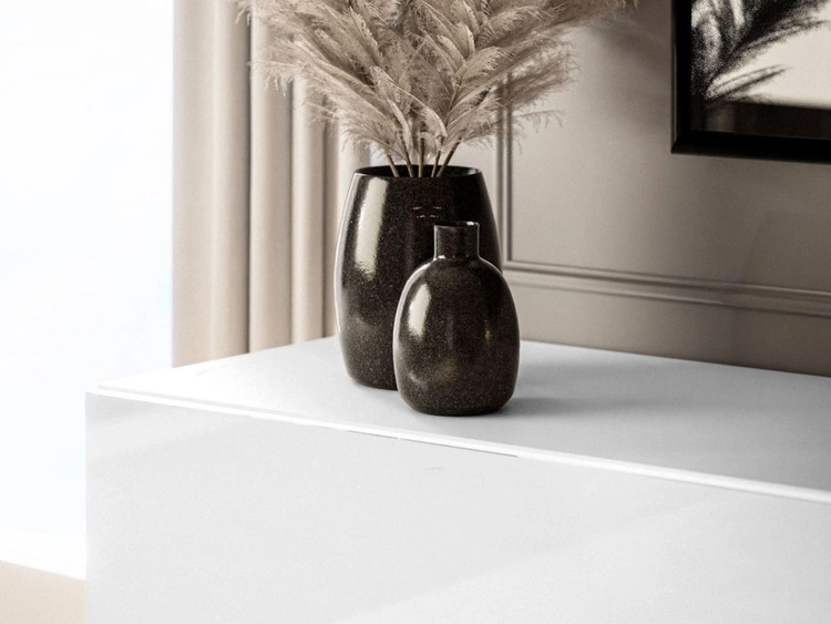 Szafka RTV 90 cm do salonu z oświetleniem LED i czarnymi nóżkami Aurelie Biały połysk