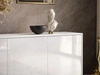 Trzydrzwiowa komoda 154 cm w stylu glamour wisząca Vivance biały połysk